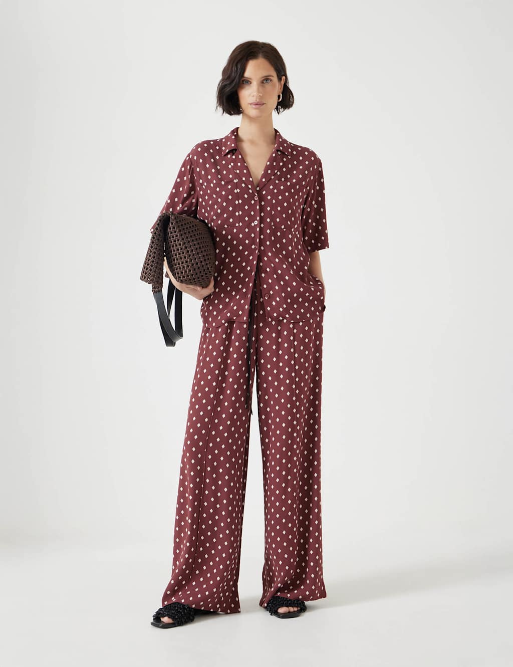 Geometric Revere Collar Relaxed Shirt 4 of 5