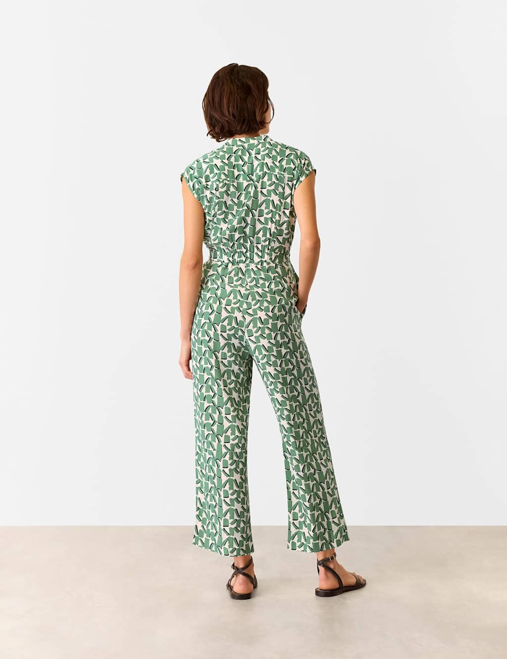 Printed Drawstring Sleeveless Jumpsuit 3 of 4