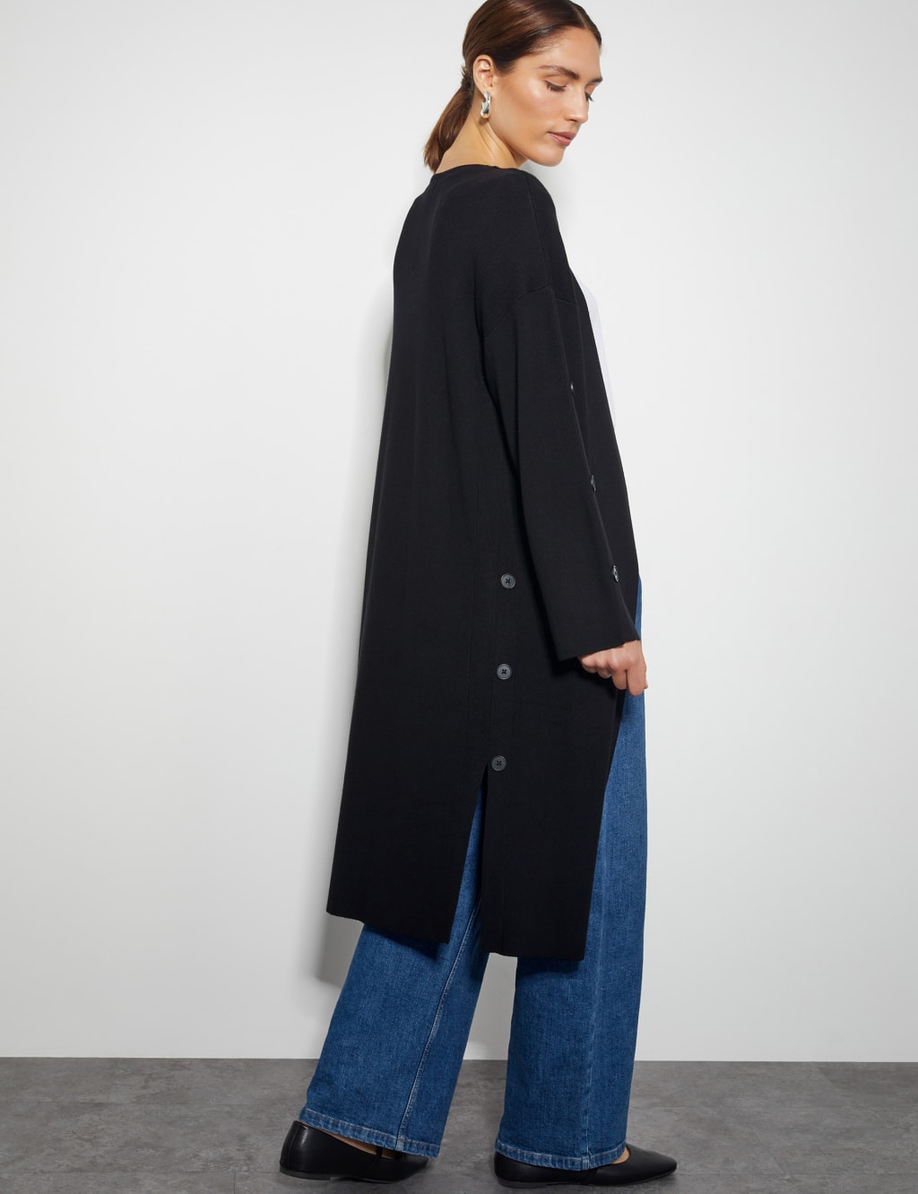 Bo Button Detail Longline Cardigan 3 of 4