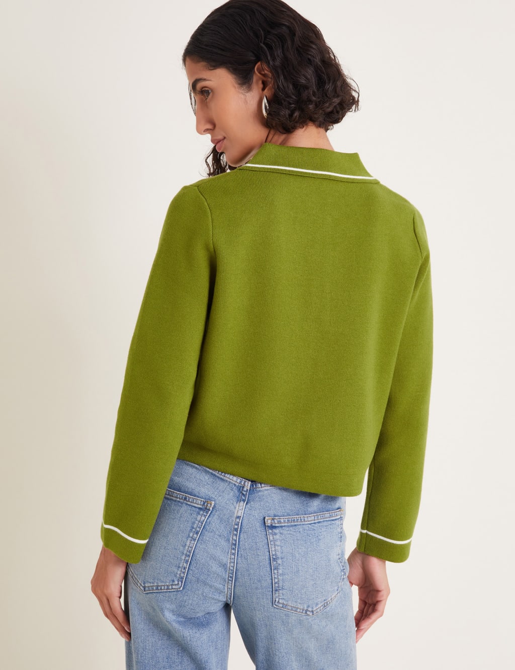 Collared Short Knitted Jacket