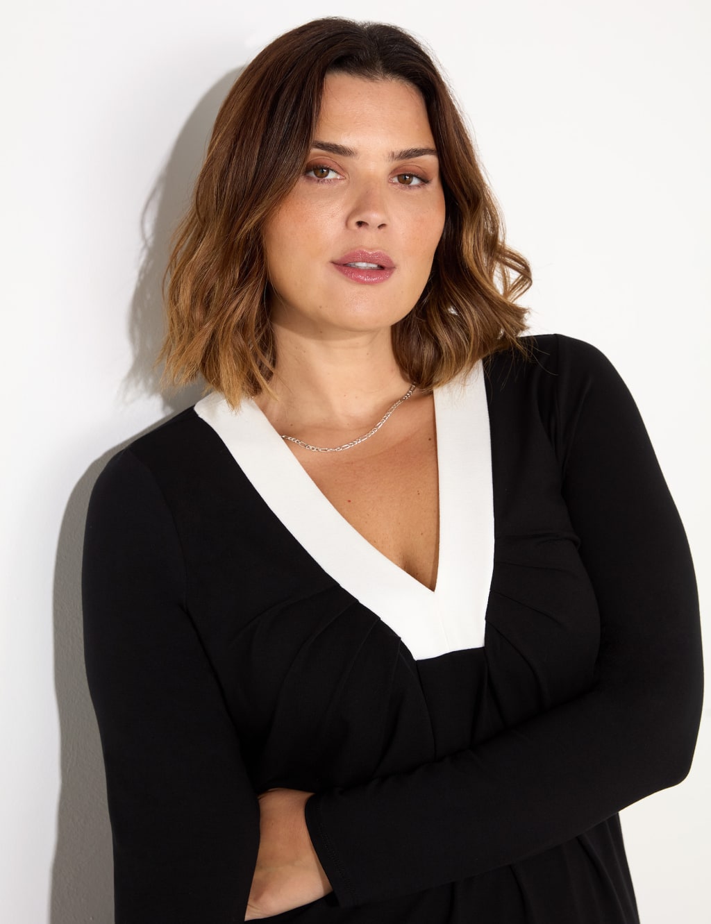 Jersey V-Neck Pleat Detail Top 3 of 5