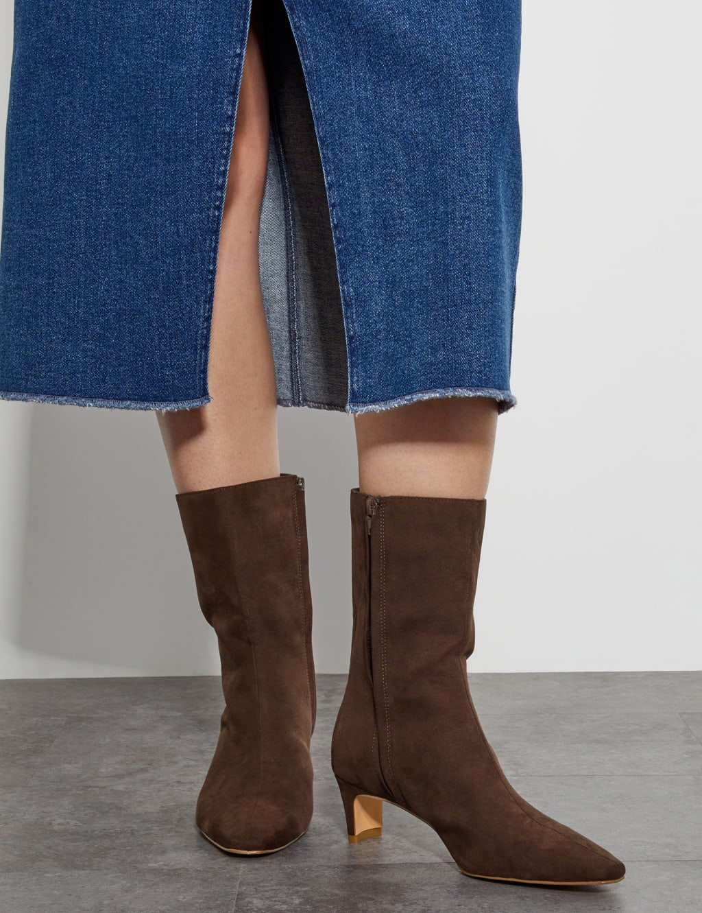 Block Heel Pointed Ankle Boots 2 of 4