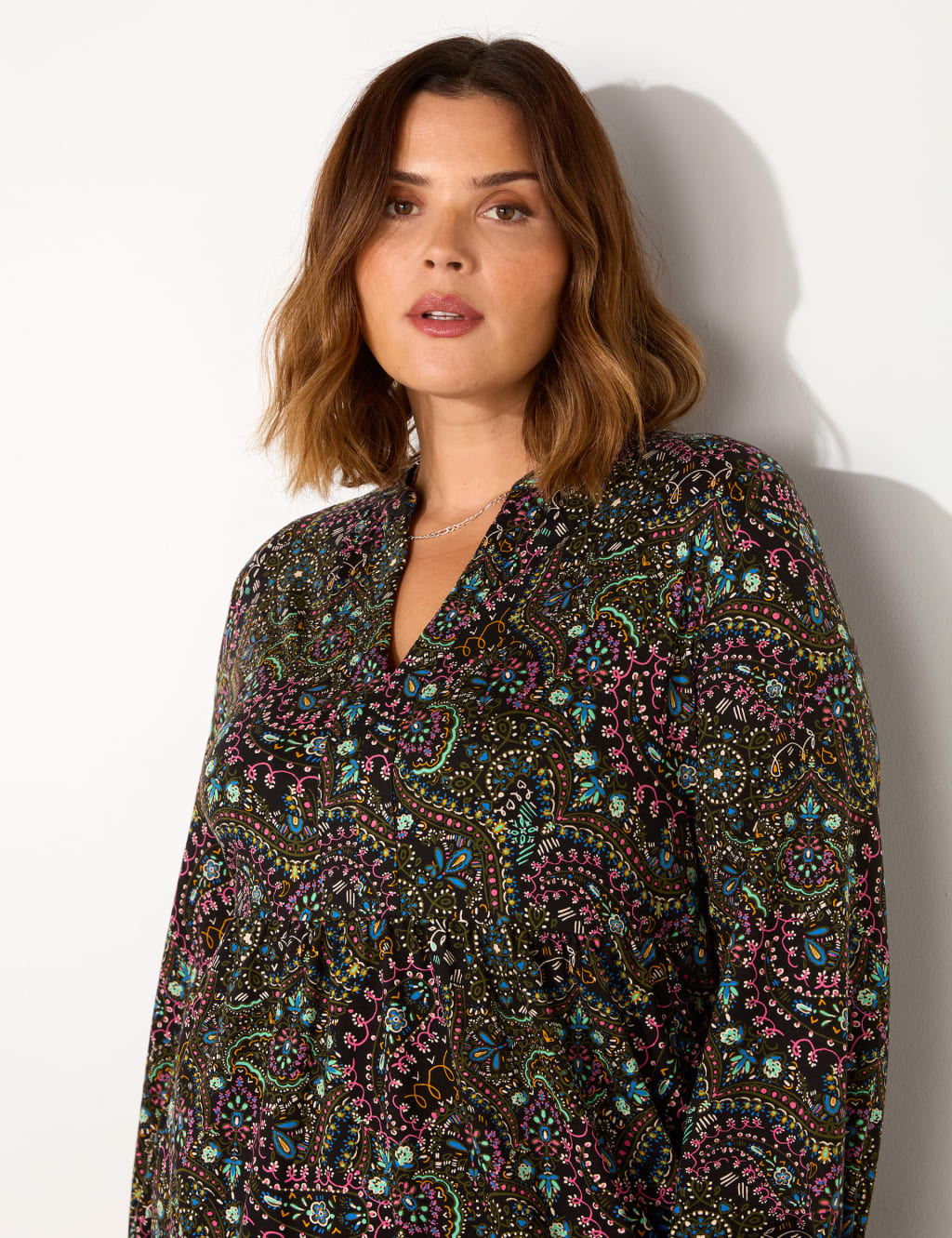 Jersey Paisley V-Neck Tunic 2 of 4