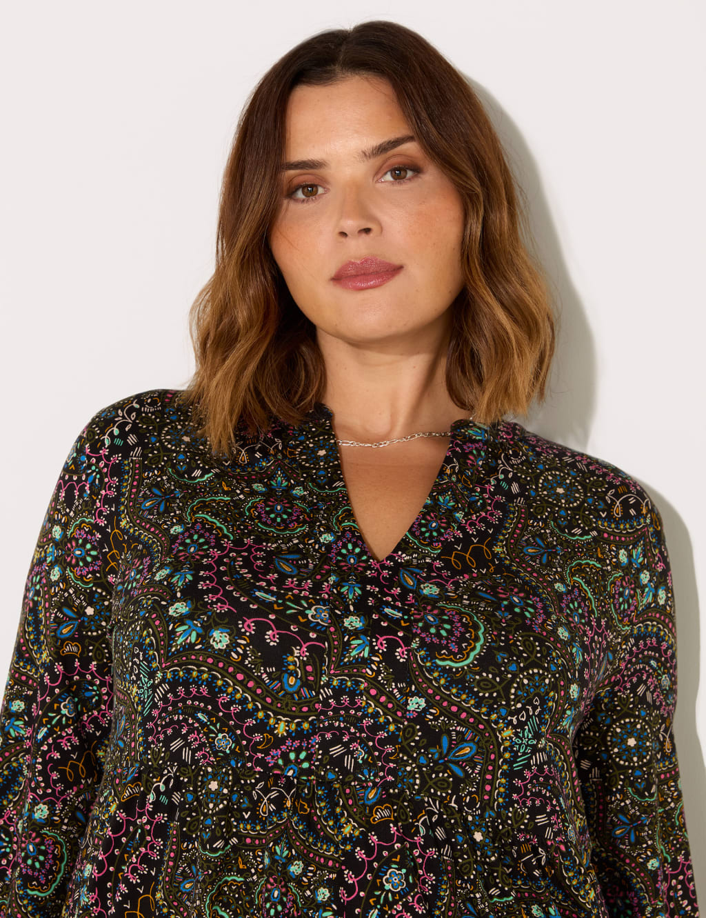 Jersey Paisley V-Neck Tunic 3 of 4