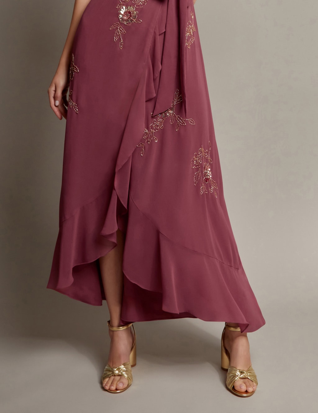 Floral Embellished V-Neck Midi Wrap Dress 4 of 5