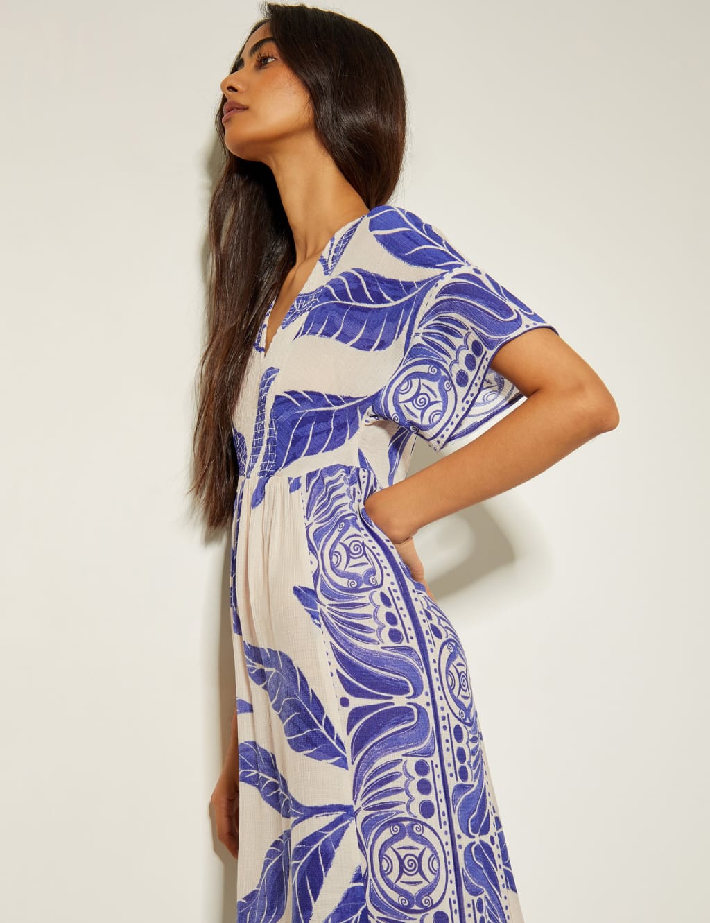 Printed V-Neck Midi Shirred Beach Dress 4 of 5