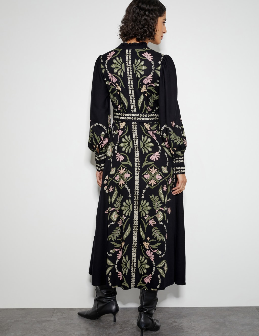 Printed Button Through Midi Tea Dress 4 of 4