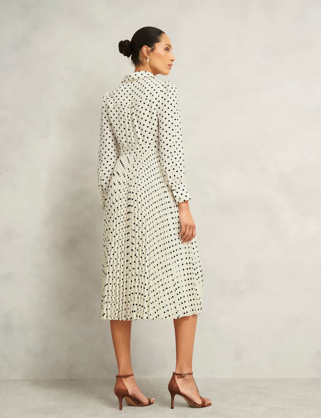 Polka Dot Collared Midi Shirt Dress 5 of 9