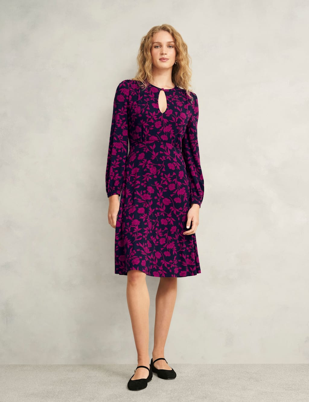 Floral Keyhole Knee Length Skater Dress 4 of 8