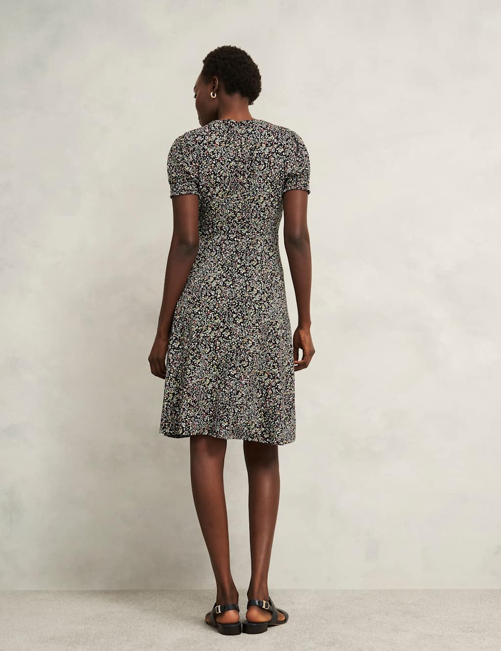 Jersey Ditsy Floral Knee Length Skater Dress 4 of 7