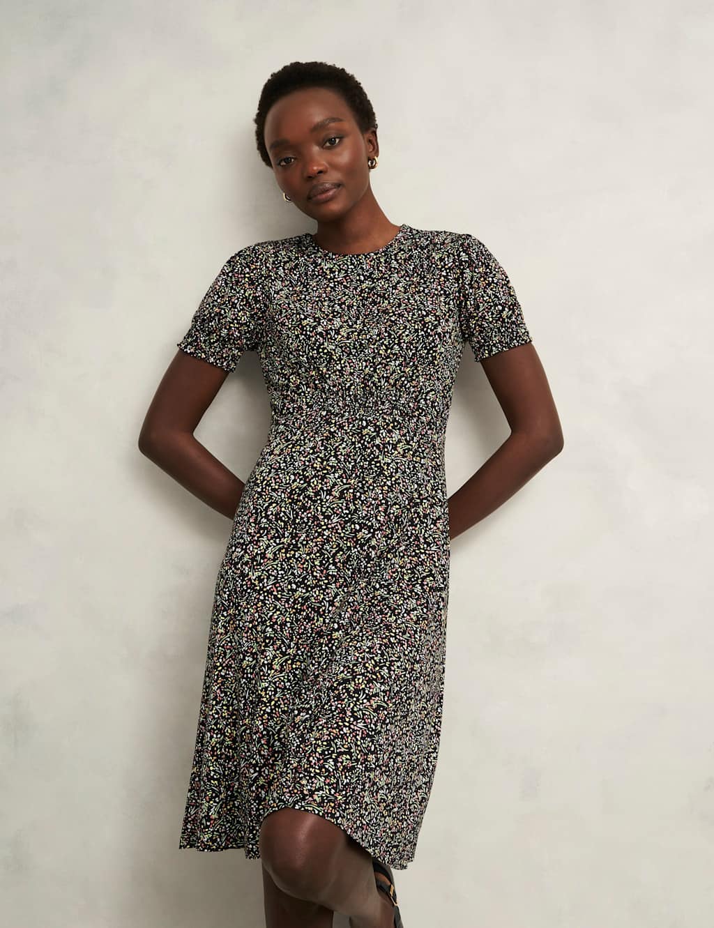 Jersey Ditsy Floral Knee Length Skater Dress 5 of 7