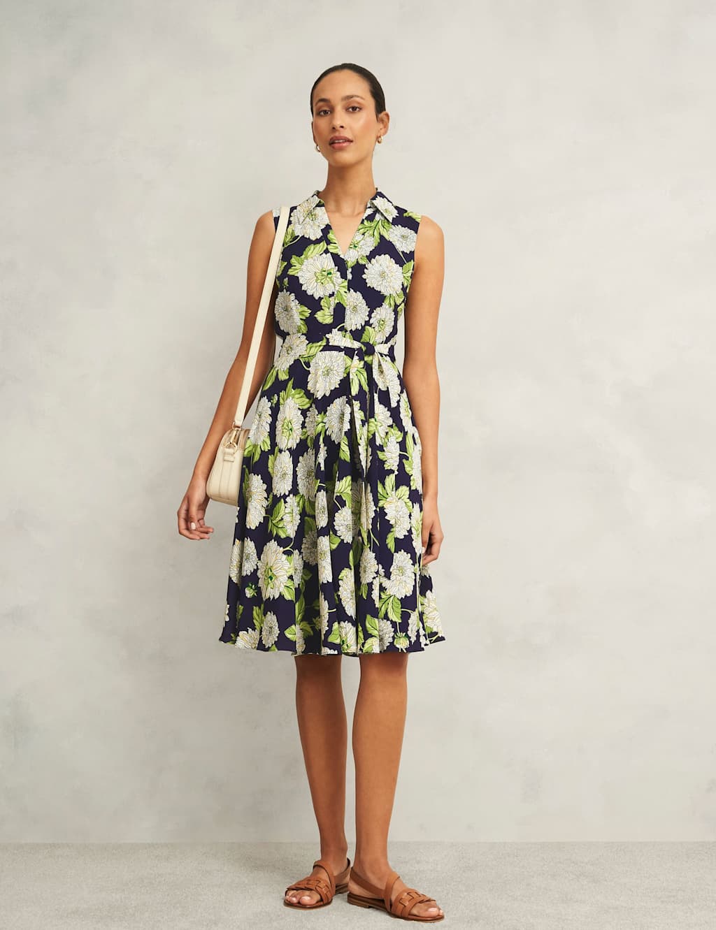 Floral Collared Knee Length Skater Dress 4 of 8