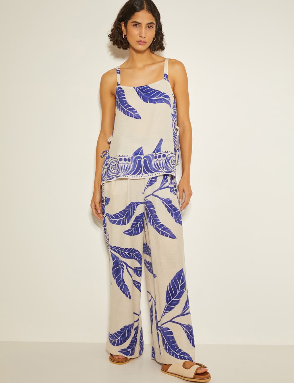 Printed Straight Leg Trousers 4 of 6