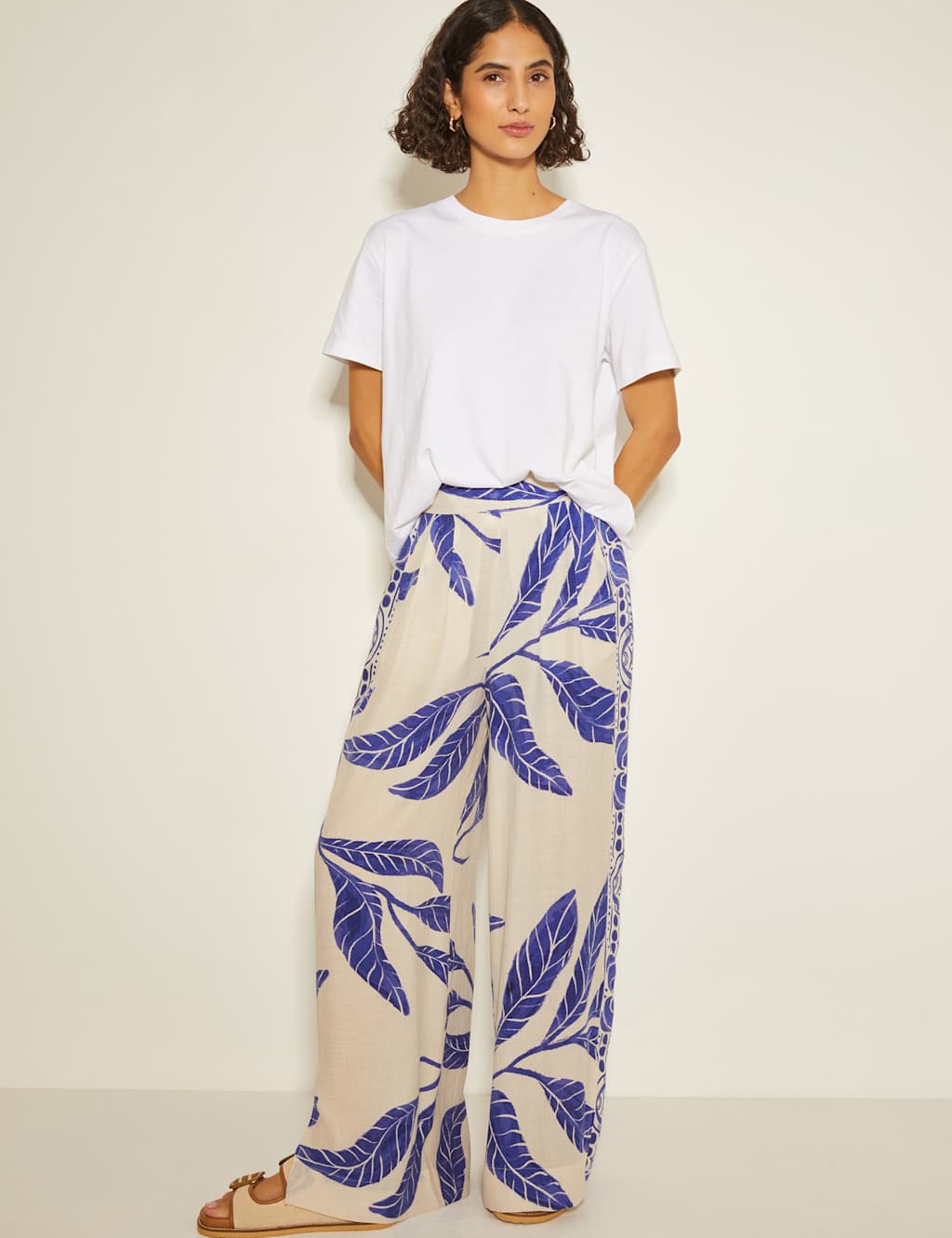 Printed Straight Leg Trousers 5 of 6