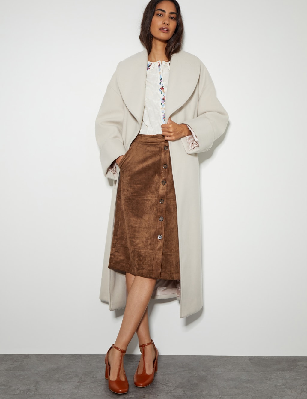 Button skirt knee shop