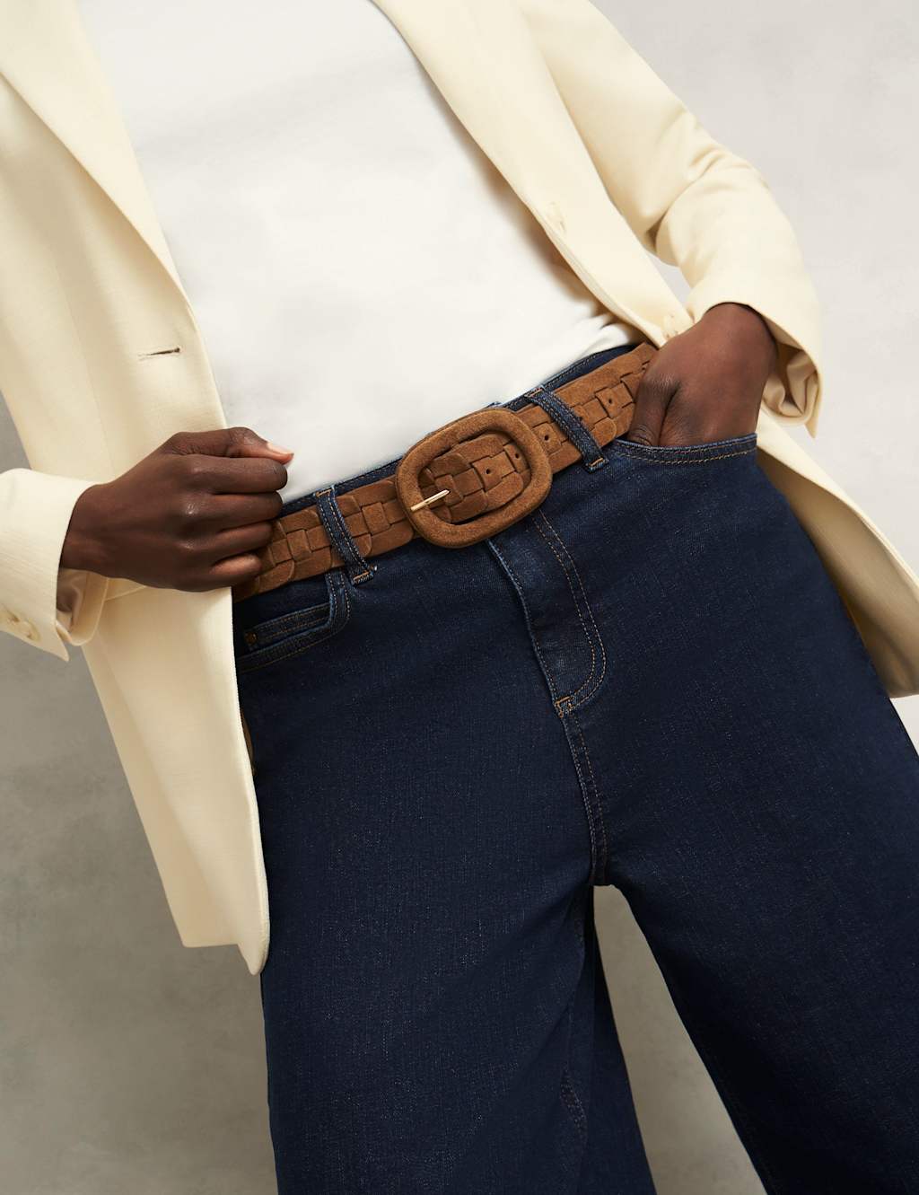 Suede Woven Waist Belt 3 of 4