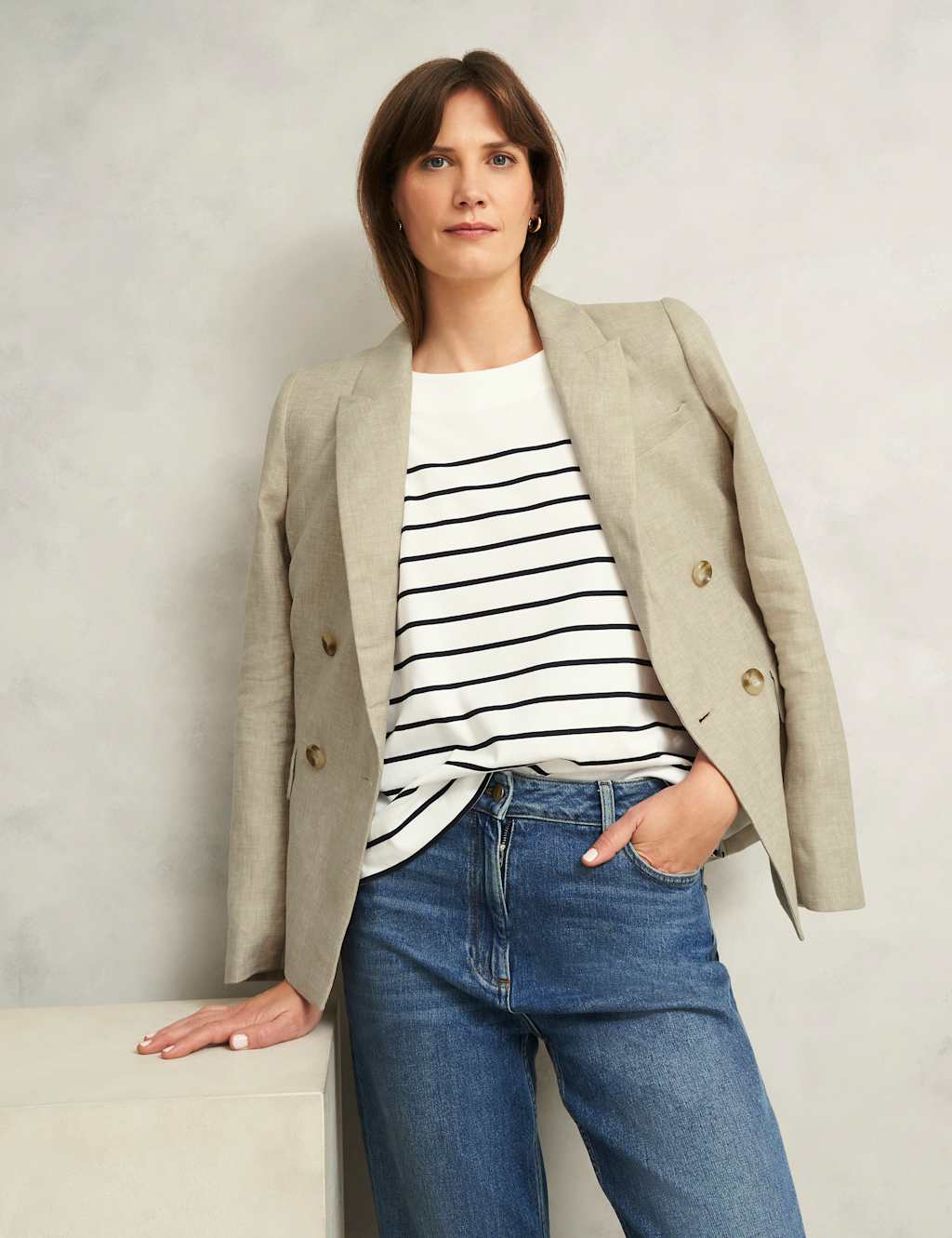 Pure Linen Single Breasted Blazer 4 of 7