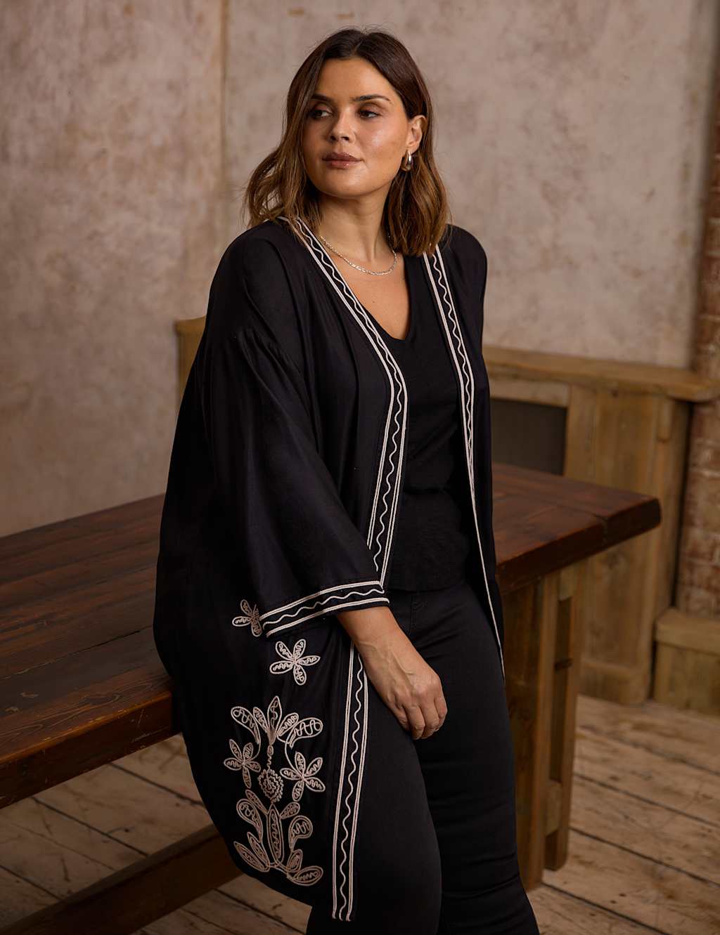 Embroidered Kimono 4 of 6