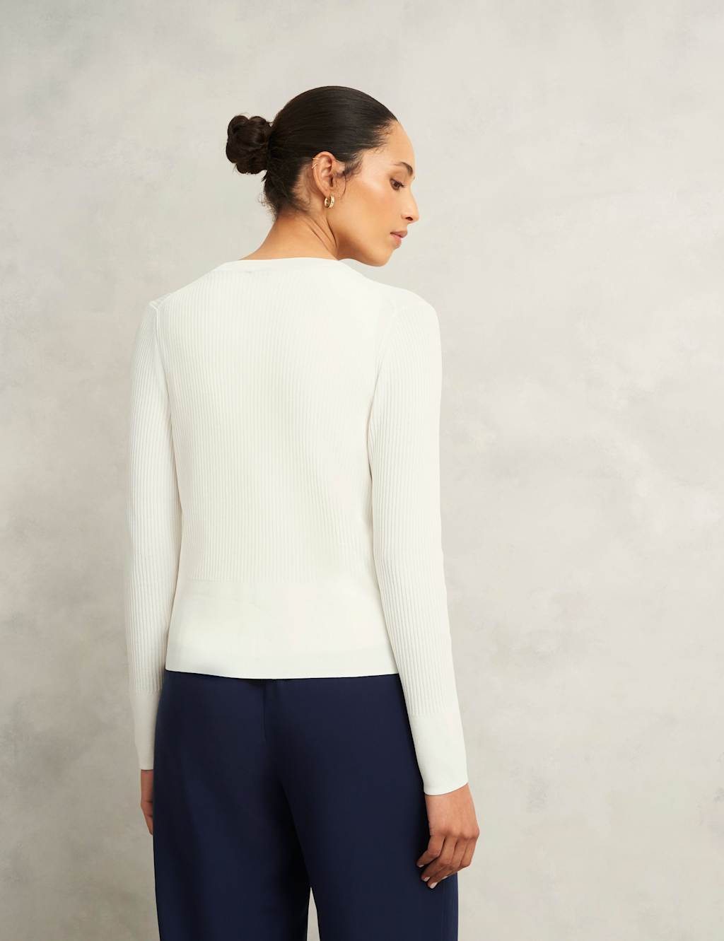 Ribbed V-Neck Cardigan 6 of 9