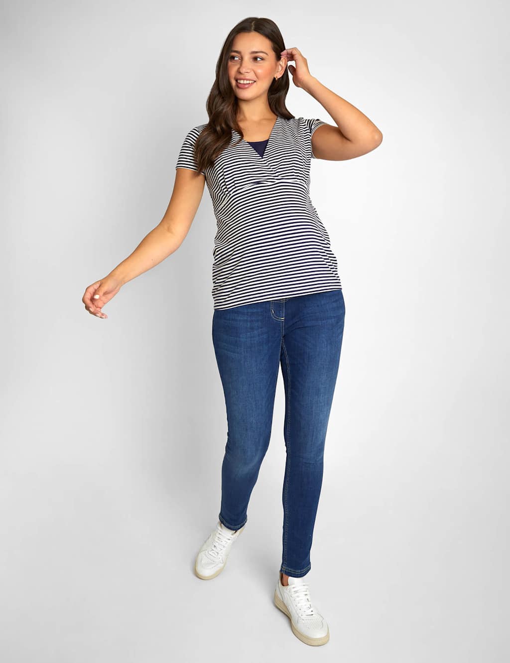 2pk V-Neck Maternity & Nursing T-Shirts 4 of 9
