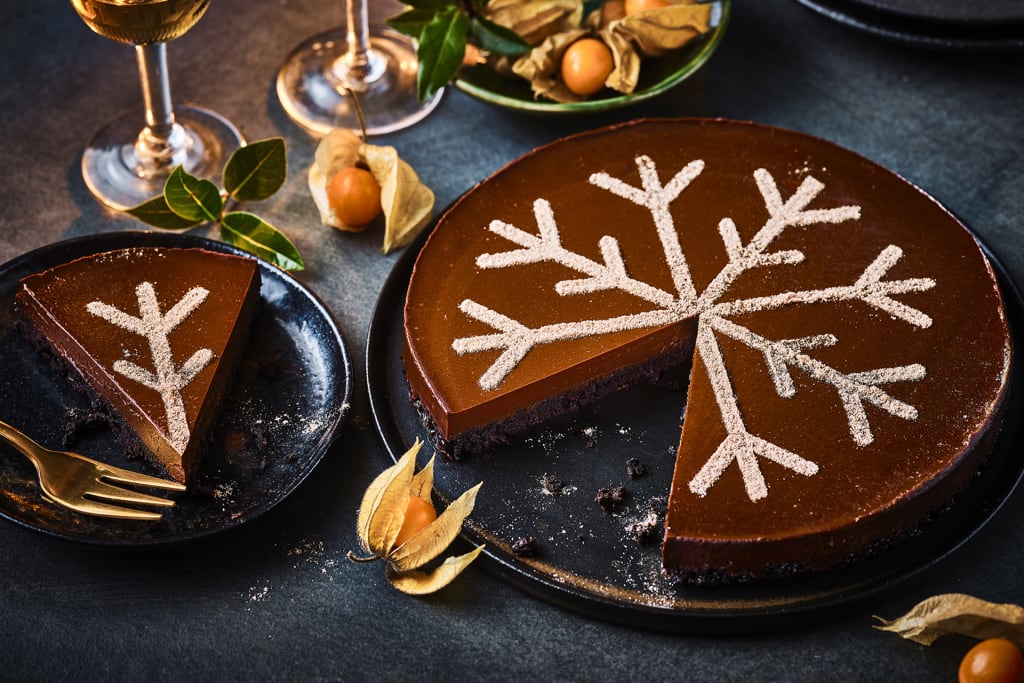 Collection Chocolate Torte (Serves 6) 1 of 2