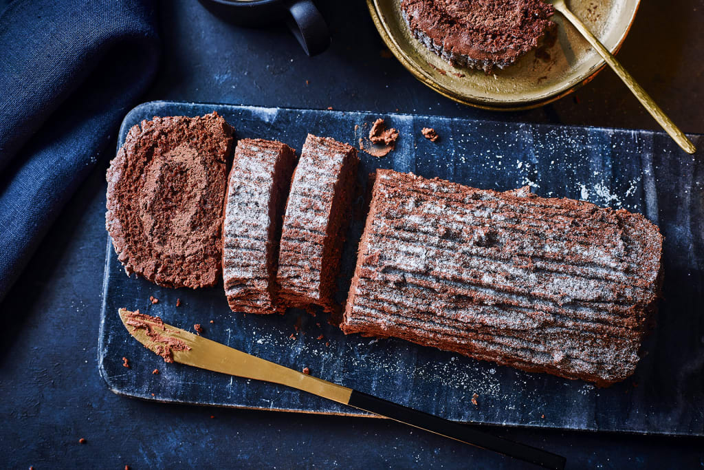 Made Without Wheat Chocolate Yule Log (Serves 8) 1 of 2