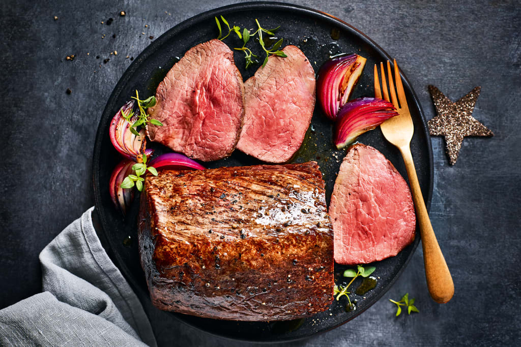 Collection British Fillet of Beef 10 Day Matured, Boneless (Serves 4) 1 of 2