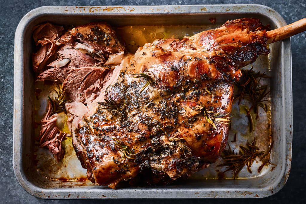 Slow Cooked Leg of Lamb With Port Red Wine Jus (Serves 8) 1 of 2