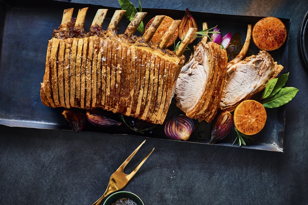 Collection Heritage Gold Outdoor-Bred 10-Bone Pork Rib Roast (Serves 10) 1 of 2