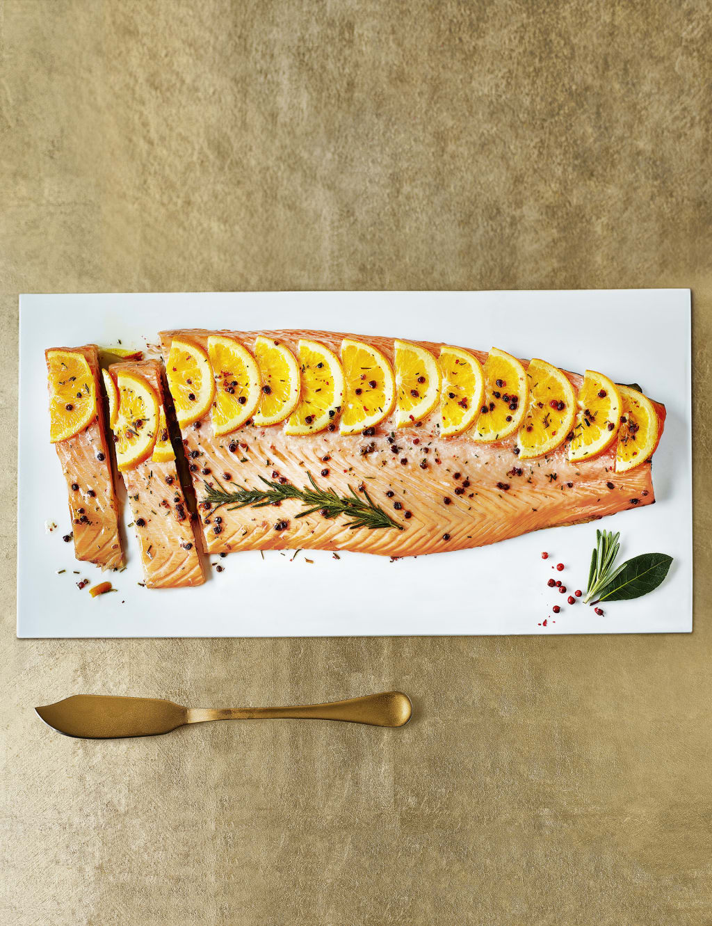 Whole Side of Scottish Lochmuir™ Salmon with Caramelised Oranges (Serves 8) 1 of 2