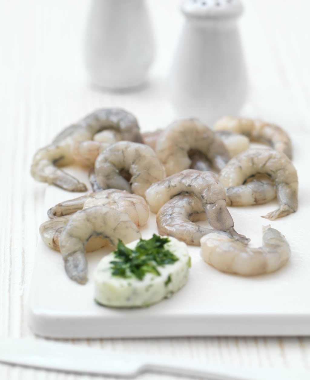 Raw Garlic King Prawns with Garlic & Parsley Butter 2 of 2