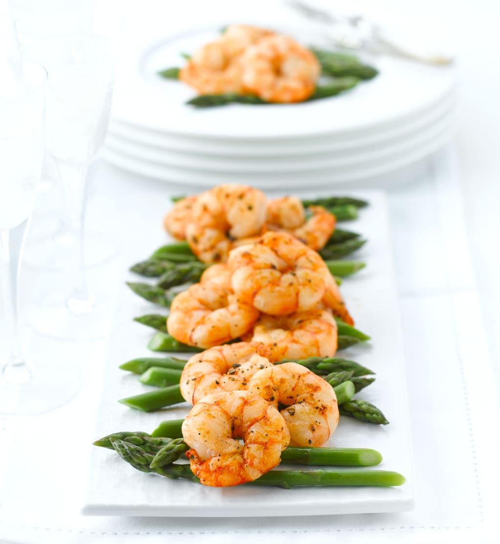 Raw Jumbo Black Tiger Prawns 1 of 2