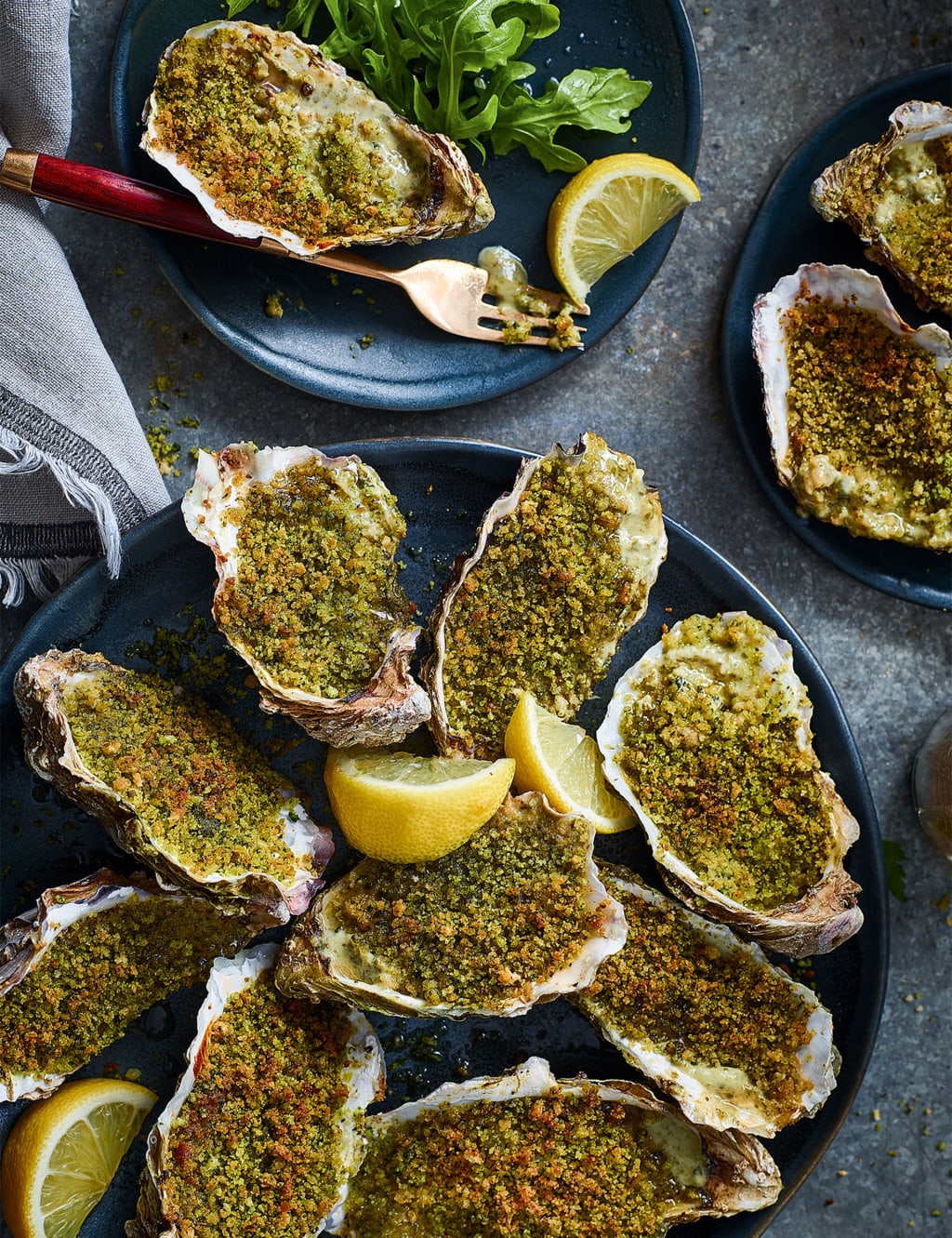 Collection 12 British Rockefeller Oysters (12 Pieces) 1 of 2