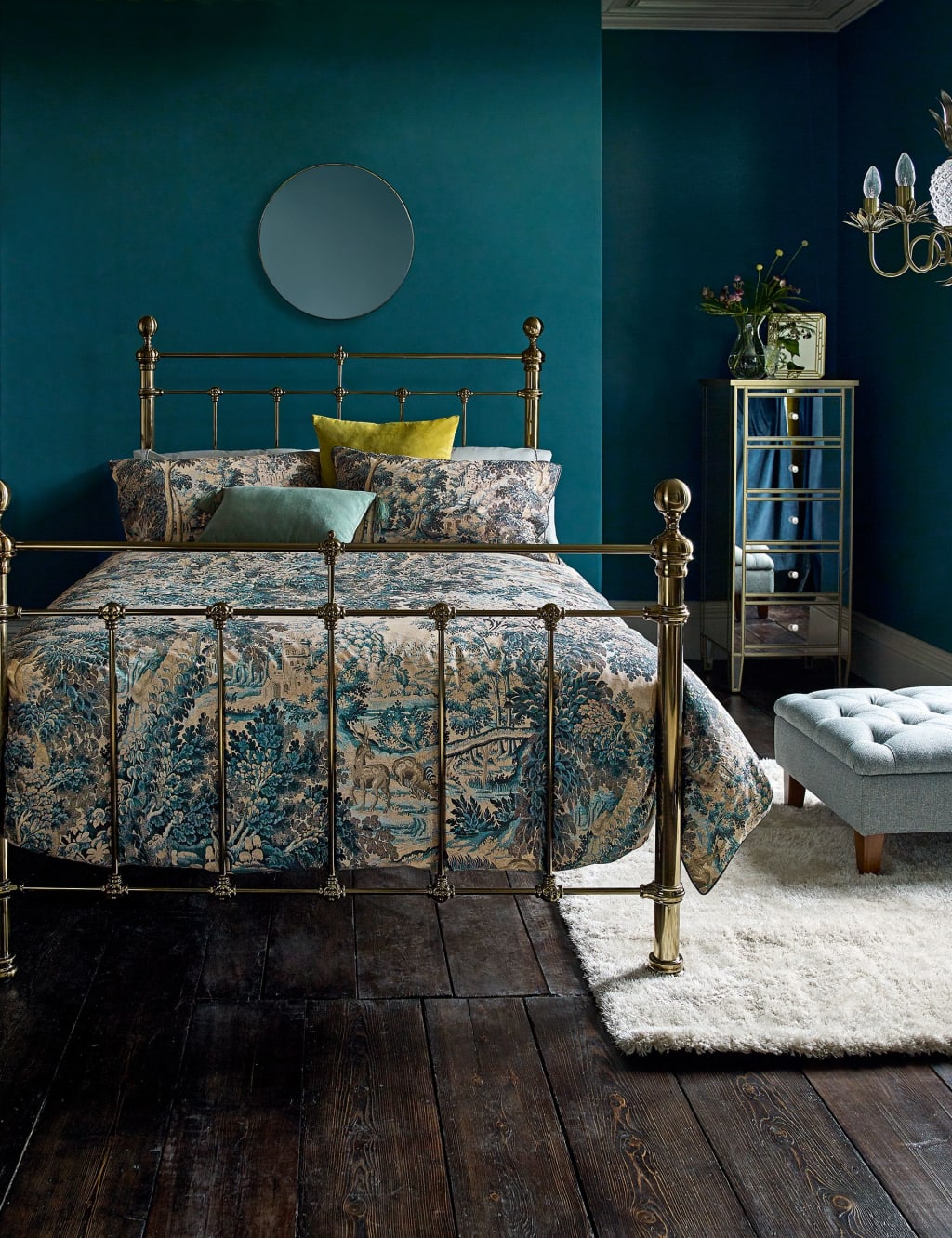 Castello Bed 9 of 10