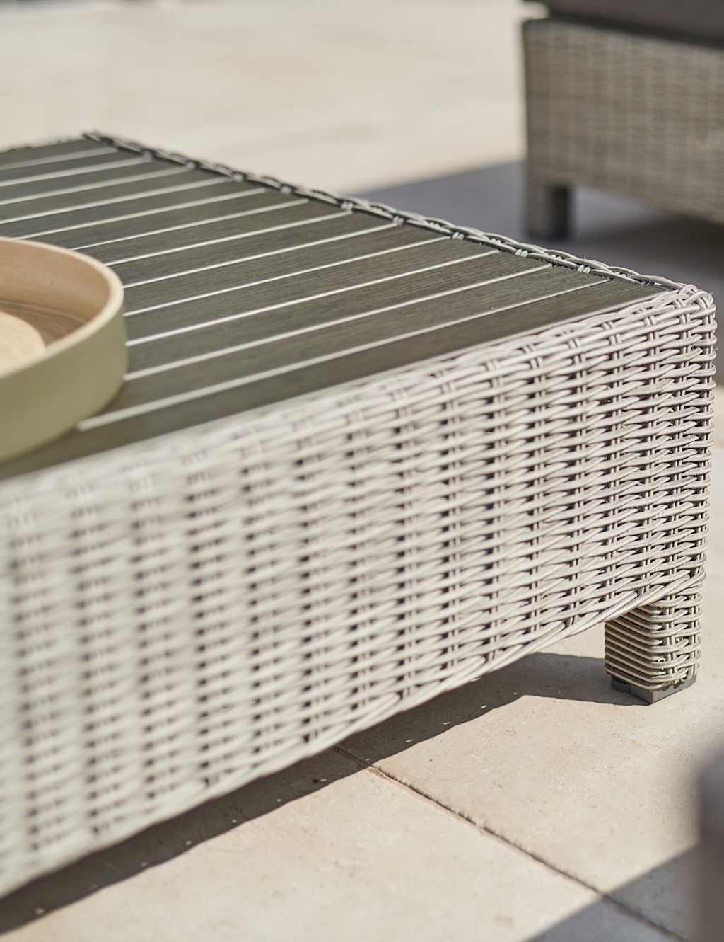 Palma Low Lounge Set with Coffee Table 5 of 5