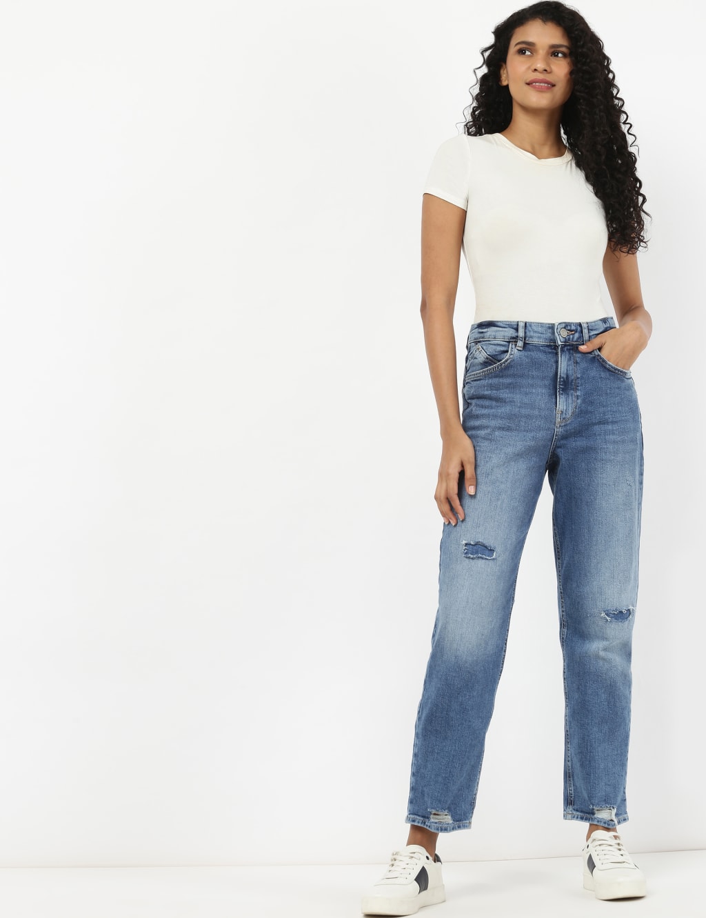 Stretch boyfriend jeans top