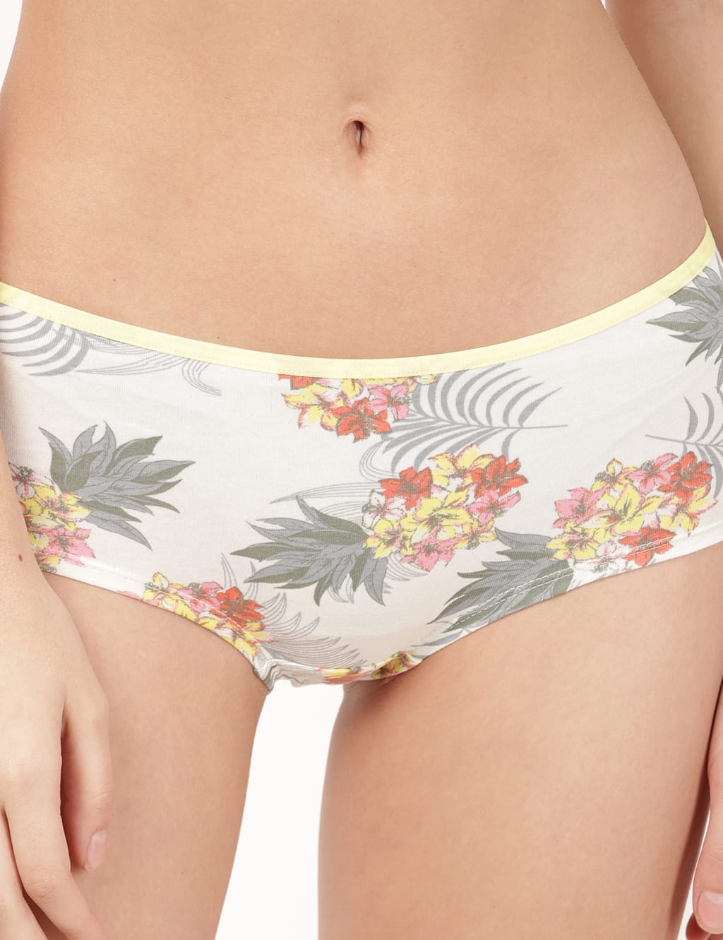 INT 3PK Pineapple Low Rise Short 4 of 4
