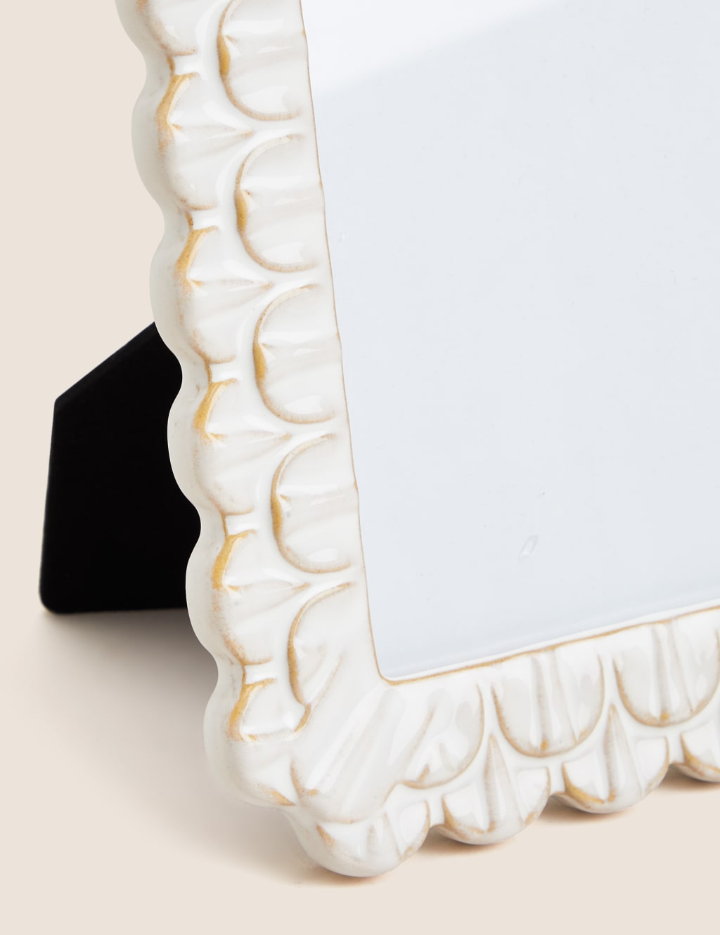 Ceramic Scallop Photo Frame 5x7 inch 2 of 5
