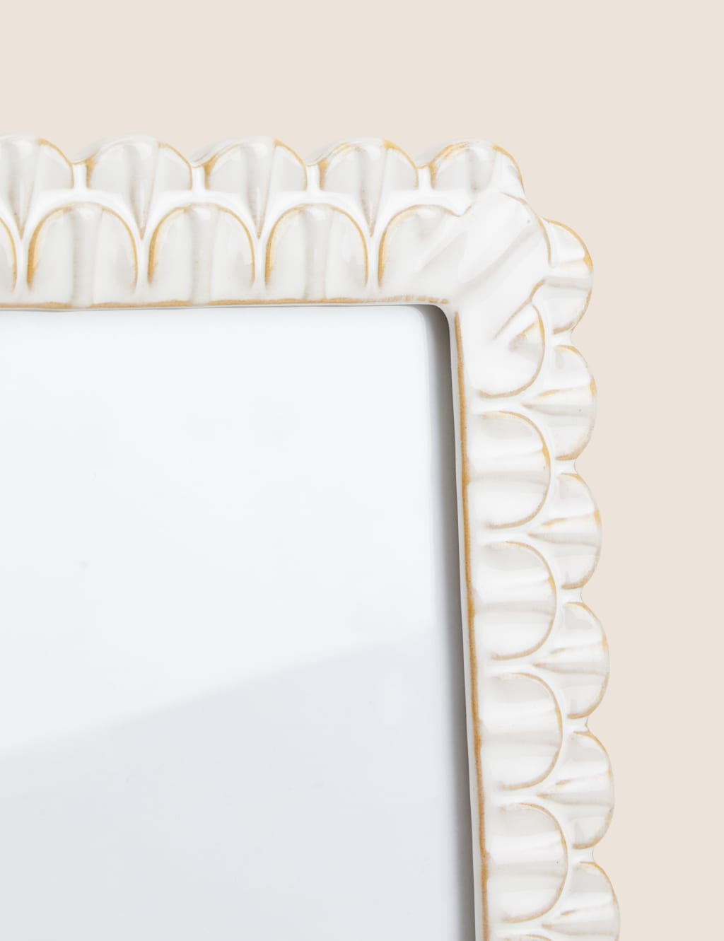 Ceramic Scallop Photo Frame 5x7 inch 3 of 5