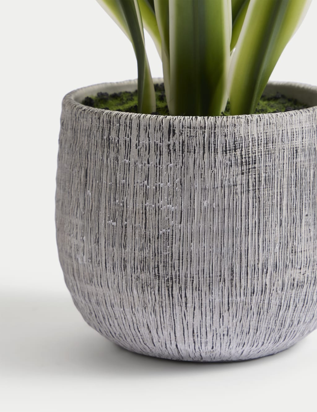 Artificial Natural Lily in Textured Pot 3 of 6