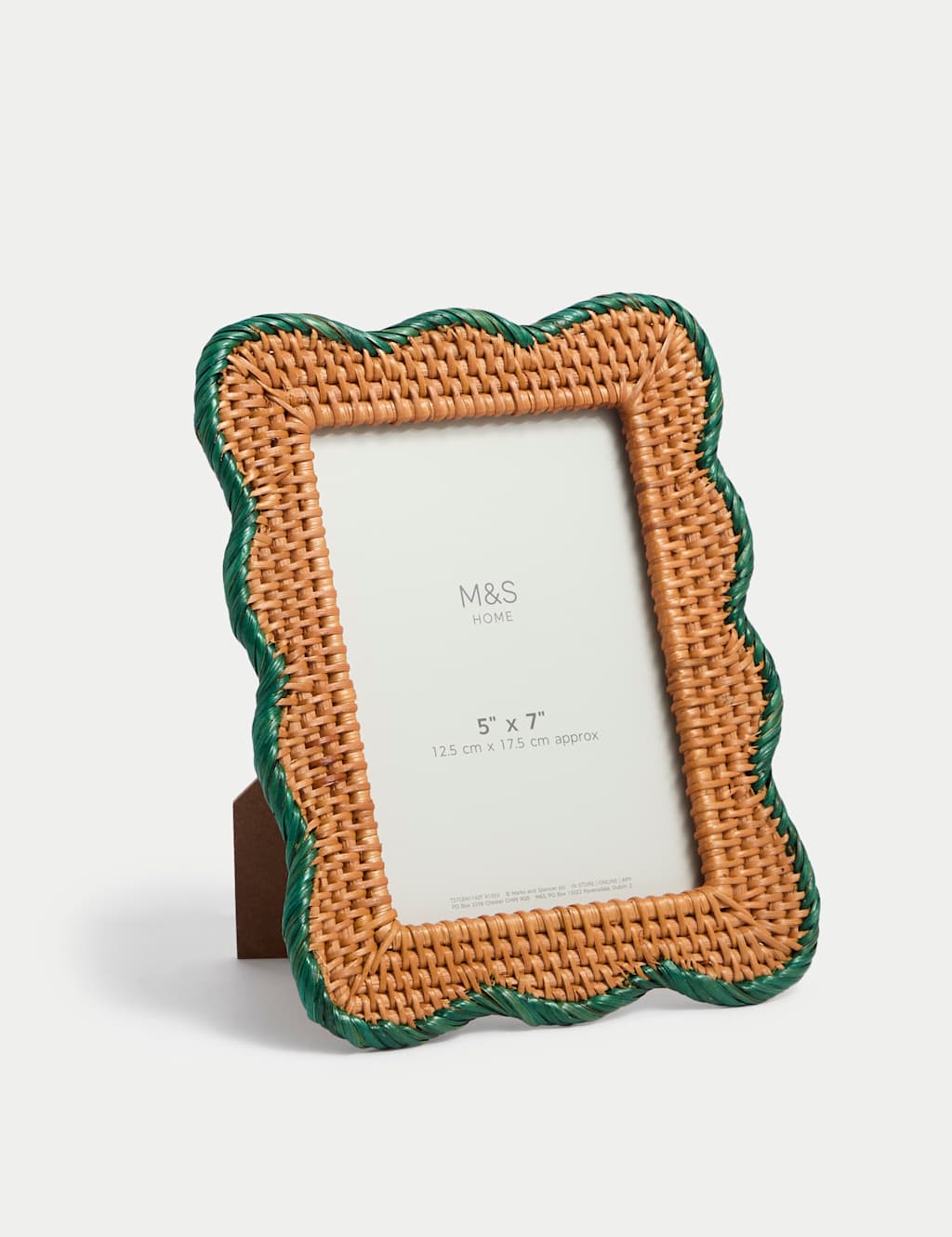 Rattan Scallop Photo Frame 5x7 inch 1 of 4