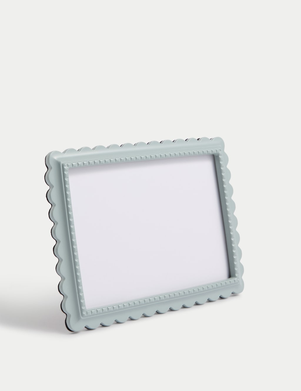 Scalloped Photo Frame 5x7 inch 4 of 4
