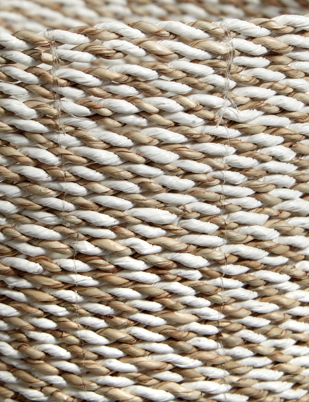 Raffia + Seagrass Waste Bin 2 of 3