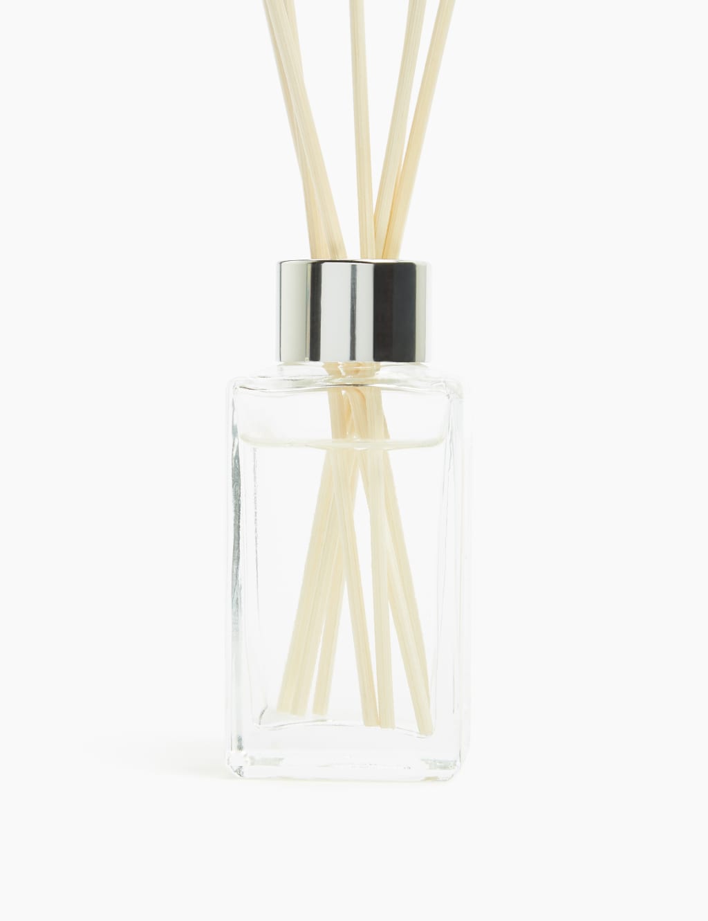 Cherry Bakewell 70ml Reed Diffuser 2 of 3