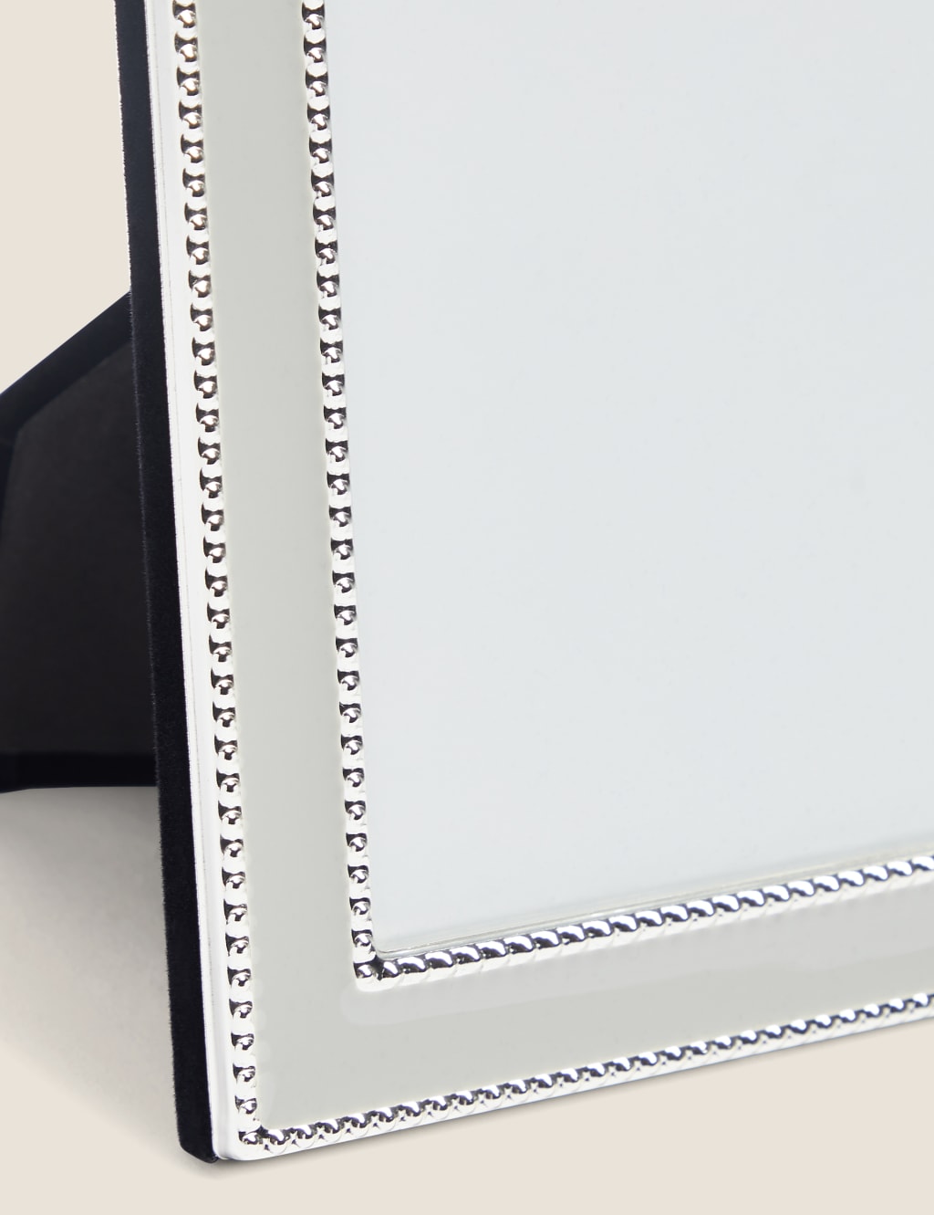 Mia Beaded Photo Frame 4x6 inch 3 of 4
