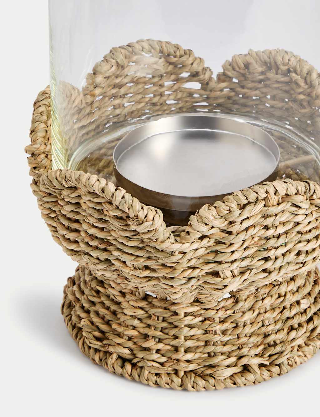 Seagrass Scallop Edge Hurricane Lantern 3 of 3