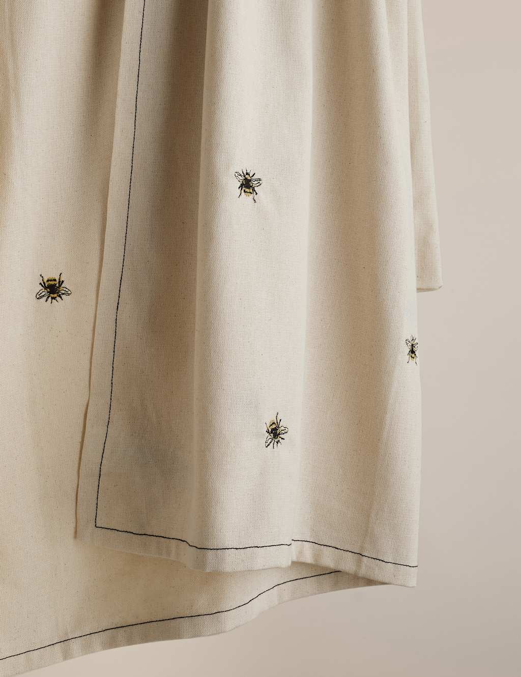 Pure Cotton Bee Embroidered Tablecloth 2 of 6