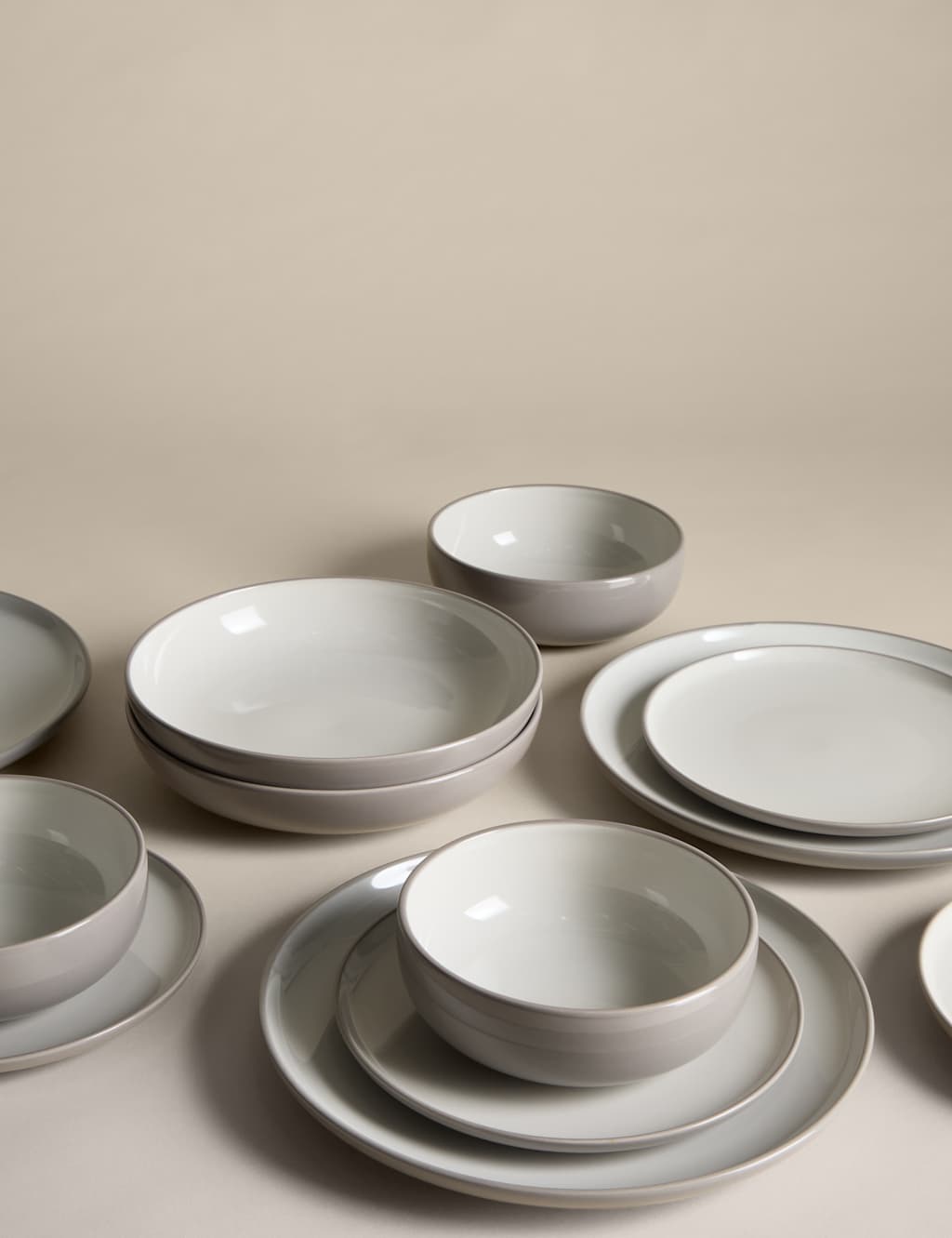 16 Piece Tribeca Dinner Set 2 of 8