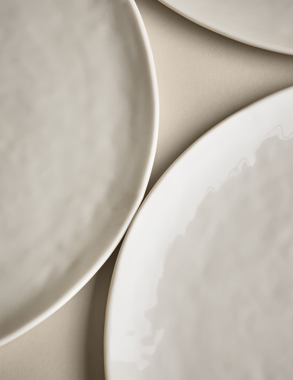 Set of 4 Artisan Dinner Plates 4 of 5