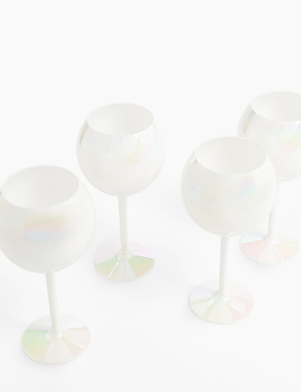 Set of 4 White Lustre Gin Glasses 2 of 3
